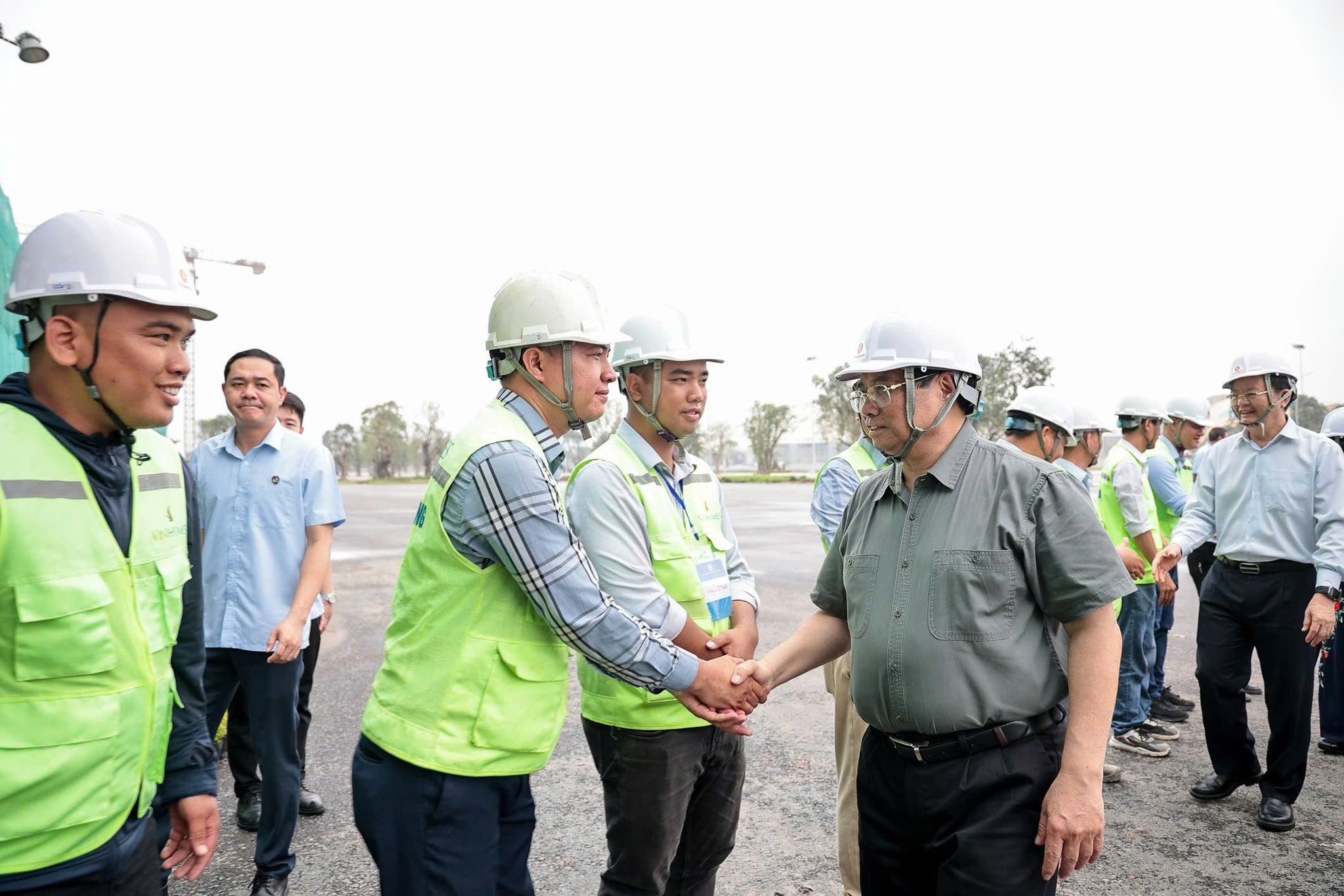 Thi công 'thần tốc', siêu dự án top 10 thế giới sẵn sàng đưa Việt Nam thành tâm điểm giao thương toàn cầu - Ảnh 3.