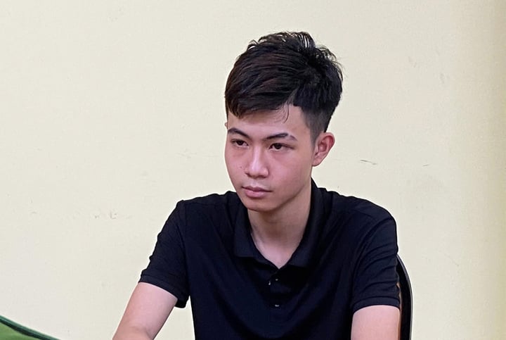 Bắt Trần Gia Huy vì dùng vỏ chai bia đánh khách nước ngòai ở Bùi Viện - Ảnh 1.