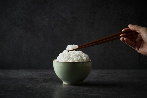 Bác sĩ Nhật giảm 12kg nhờ ăn cơm đủ 3 bữa/ngày, tiết lộ sau đó khiến nhiều người muốn bỏ hết các cách giảm cân mà học theo- Ảnh 3.