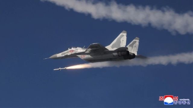 Triều Ti&ecirc;n thử nghiệm t&ecirc;n lửa mới từ m&aacute;y bay MiG - 29 n&acirc;ng cao khả năng qu&acirc;n sự - Ảnh 1.