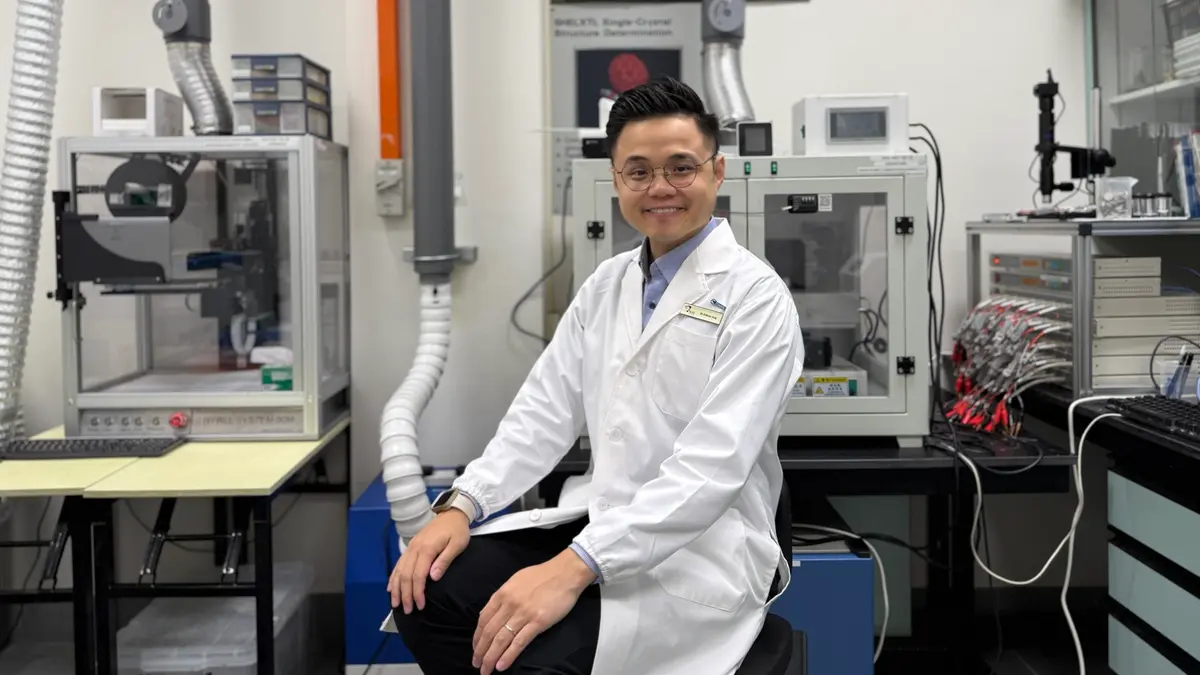 Singapore tạo đột phá pin Kẽm nhờ AI: Sạc - xả 1400 lần chỉ giảm 0.2% tuổi thọ, liệu có xuất hiện trên xe điện, smartphone?- Ảnh 1.