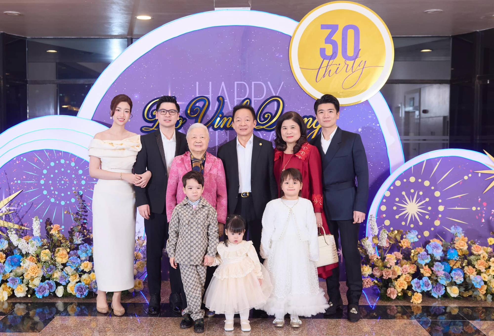 Thì ra đây là cách giúp hoa hậu Đỗ Mỹ Linh được lòng nhà chồng hào môn, thiếu gia nhà bầu Hiển hết lời khen- Ảnh 1.