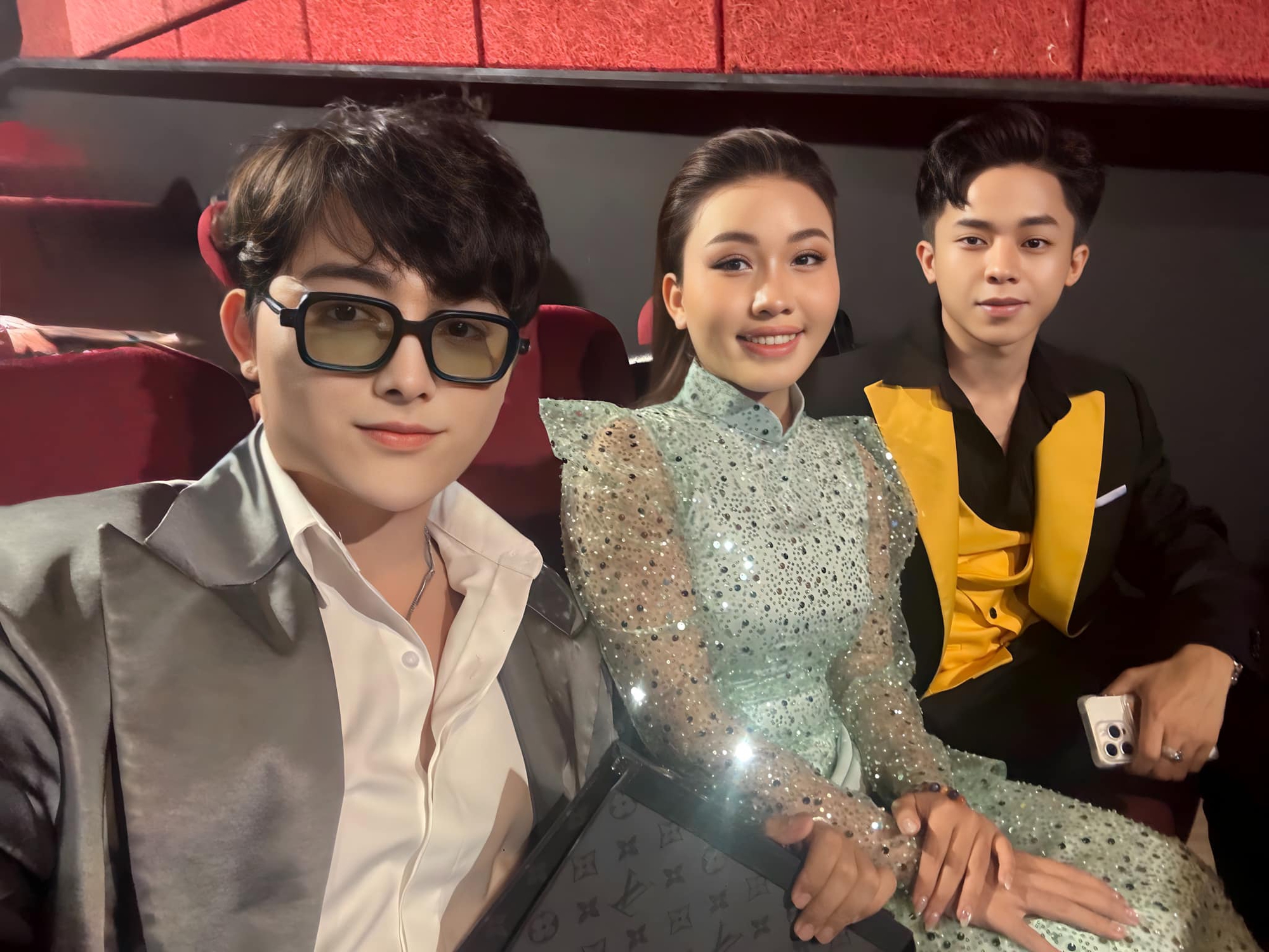 Nam ca sĩ Việt điển trai: “Tôi công khai người yêu thì sợ sẽ có chuyện lớn xảy ra” - Ảnh 3.