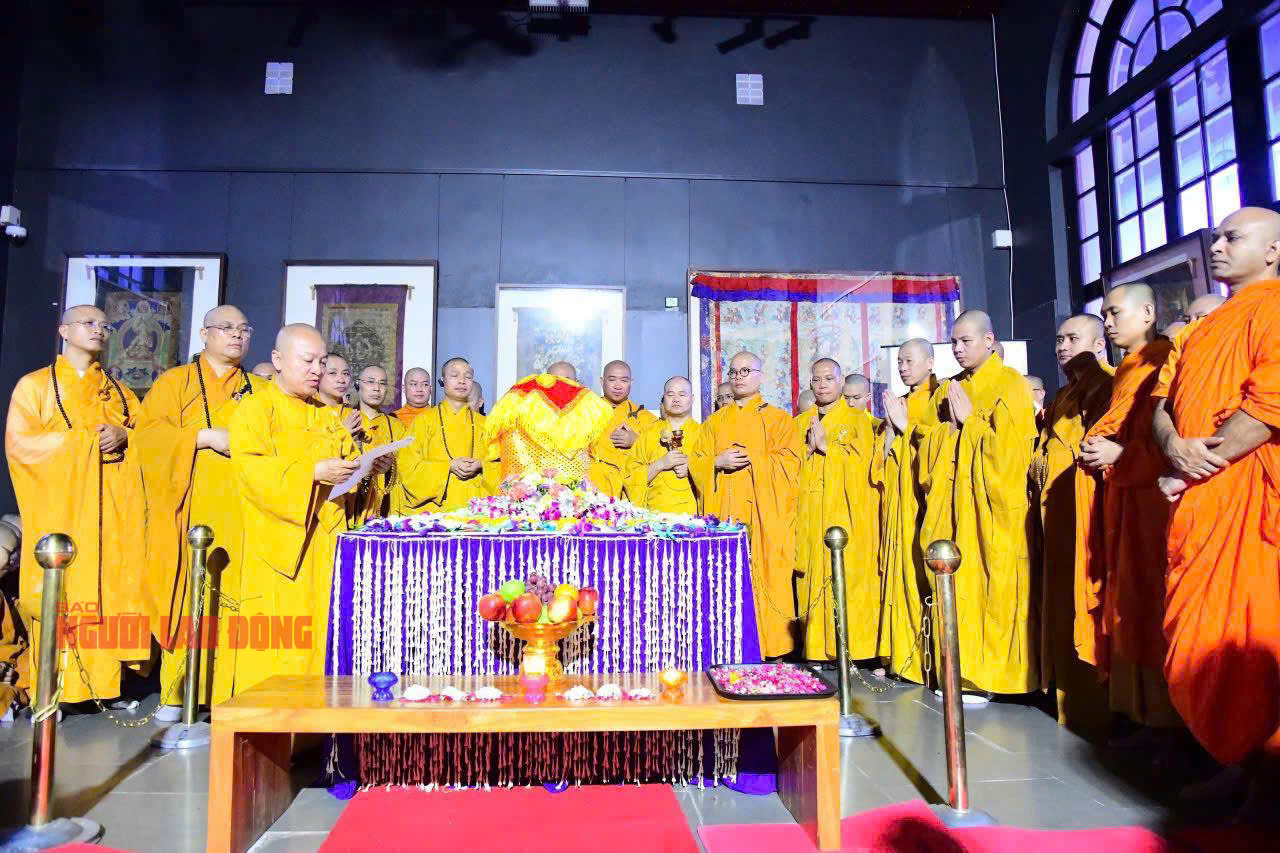 Xá lợi Đức Phật đang chuẩn bị lên máy bay từ Ấn Độ đến Việt Nam- Ảnh 6.