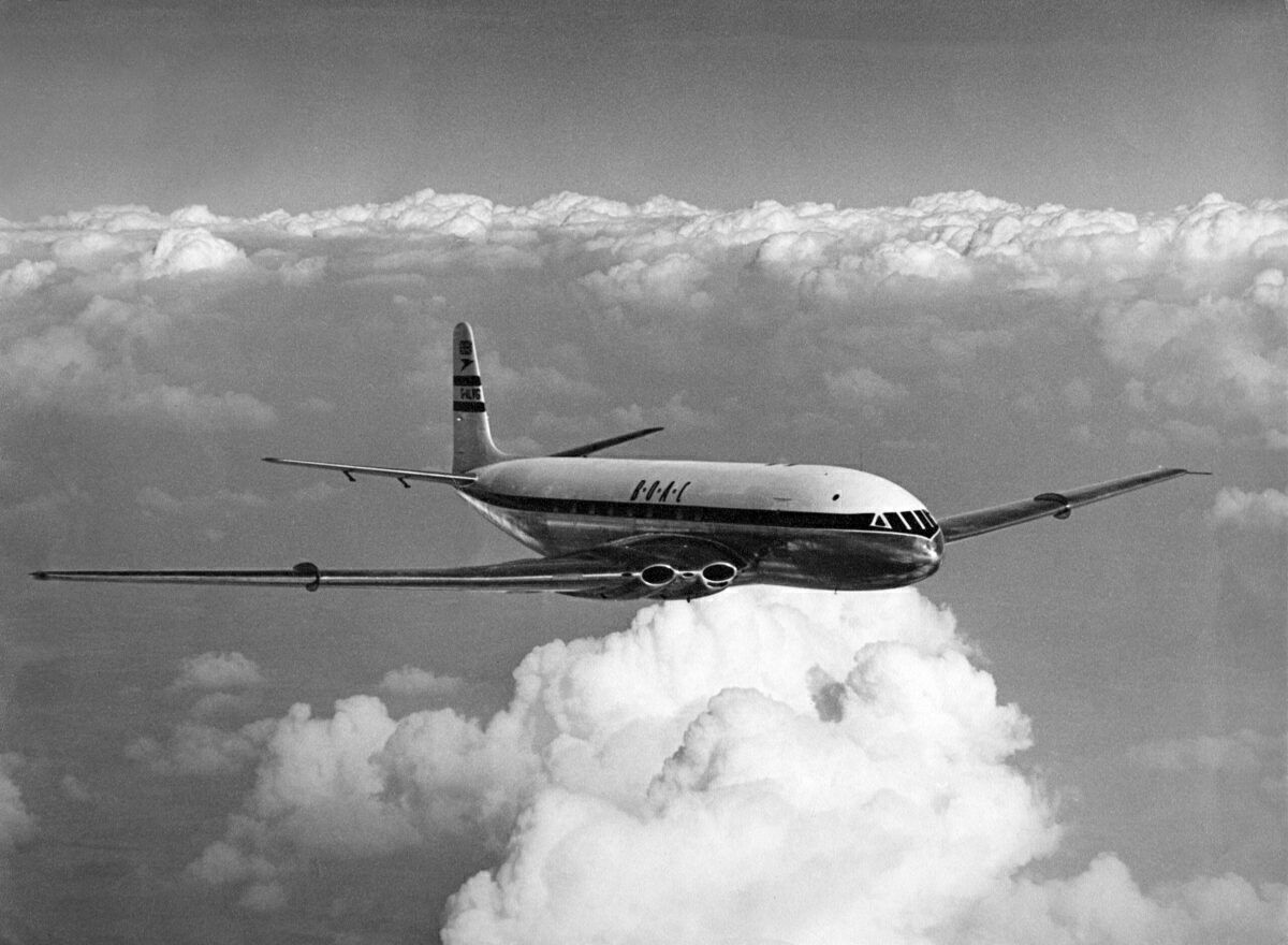 Vì sao thảm họa hàng không Comet 1 trở thành bài học đắt giá cho ngành hàng không thế giới - Ảnh 5. Vì sao thảm họa hàng không Comet 1 trở thành bài học đắt giá cho ngành hàng không thế giới - Ảnh 5.