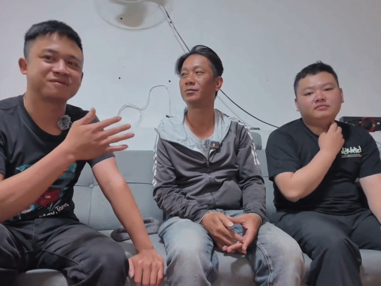 Thay đổi trong team Quang Linh Vlogs gây tranh cãi, người khởi xướng phải làm gấp 1 việc xoa dịu?- Ảnh 1.
