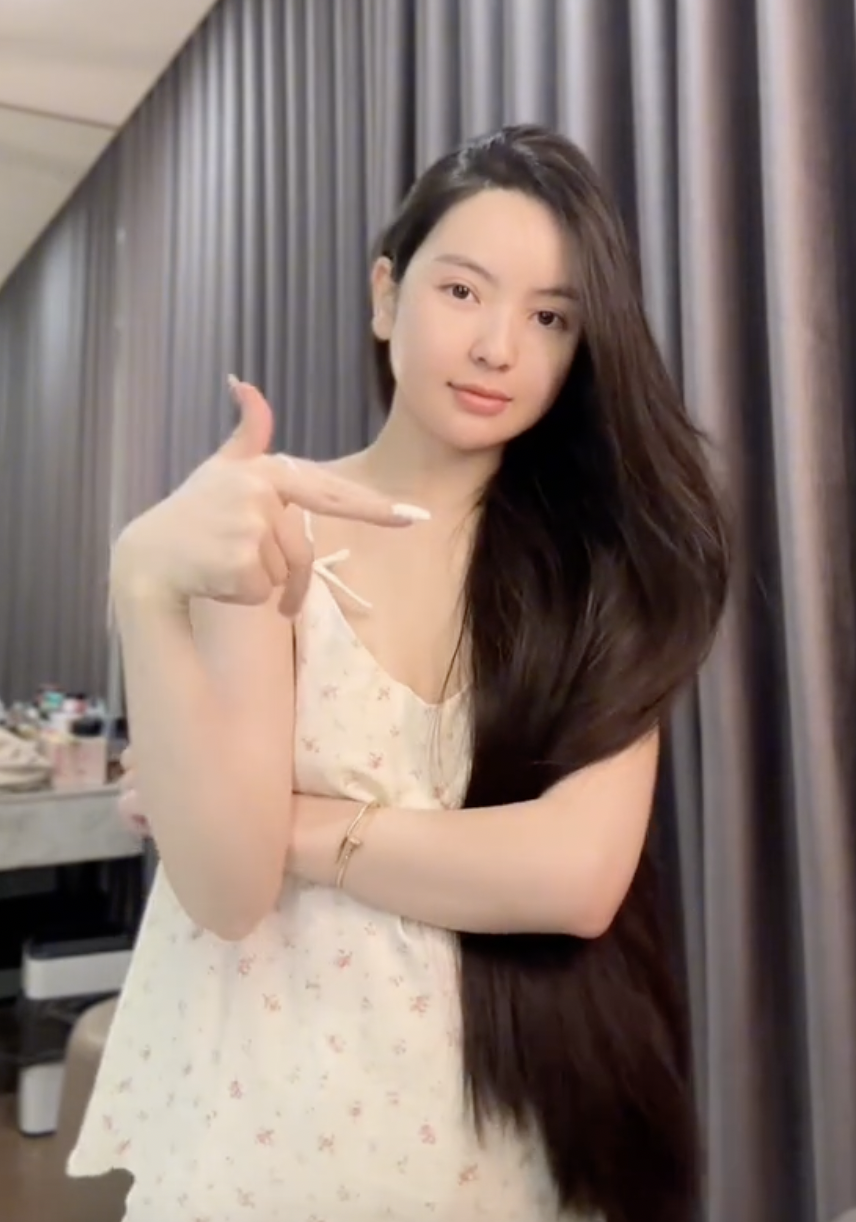 Chu Thanh Huyền và Doãn Hải My bất ngờ "đụng hàng", ai mặc đẹp hơn? - Ảnh 1. Chu Thanh Huyền và Doãn Hải My bất ngờ "đụng hàng", ai mặc đẹp hơn? - Ảnh 1.