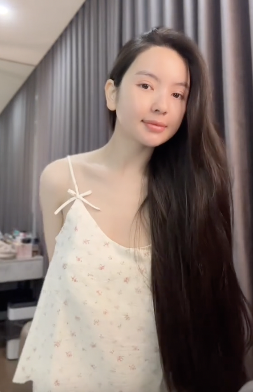 Chu Thanh Huyền và Doãn Hải My bất ngờ "đụng hàng", ai mặc đẹp hơn? - Ảnh 6. Chu Thanh Huyền và Doãn Hải My bất ngờ "đụng hàng", ai mặc đẹp hơn? - Ảnh 6.