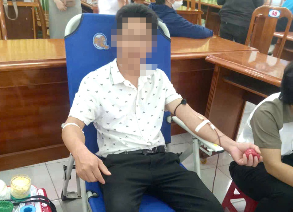 Thầy giáo nghi dâm ô nhiều nữ sinh tiểu học: Nhà trường báo cáo gì?- Ảnh 1.