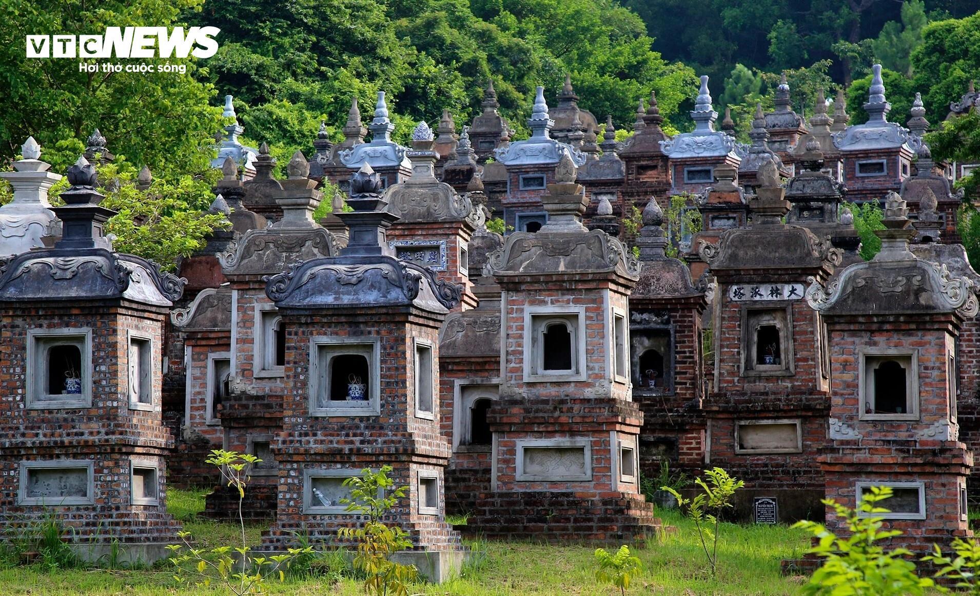 Chiêm ngưỡng chùa Bổ Đà và vườn tháp lớn nhất Việt Nam tại Kinh Bắc - Ảnh 8.