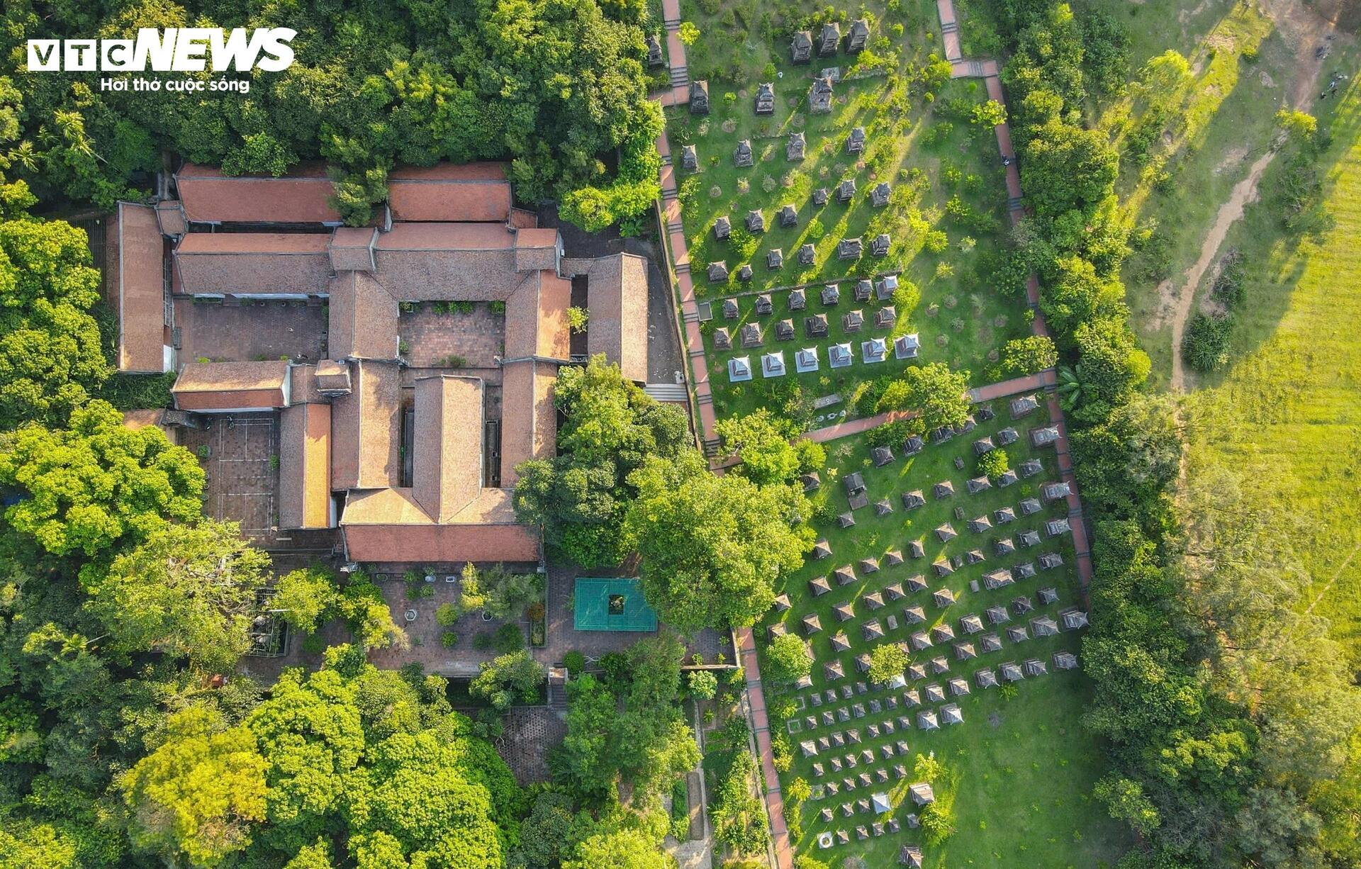 Chiêm ngưỡng chùa Bổ Đà và vườn tháp lớn nhất Việt Nam tại Kinh Bắc - Ảnh 1.