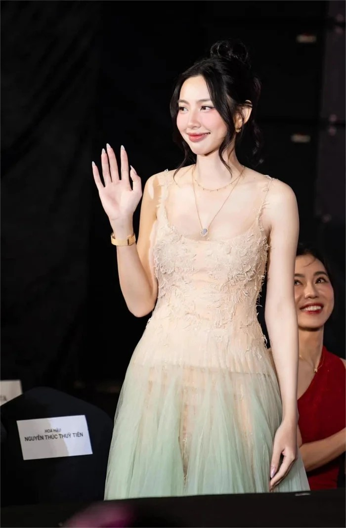 Tài sản khổng lồ của Hoa hậu Thùy Tiên trước khi bị khởi tố: Thu nhập hàng chục tỷ, cổ đông nhiều công ty lớn- Ảnh 6.