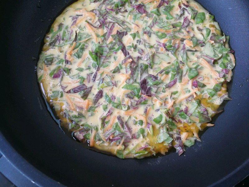 3 m&oacute;n ăn từ loại rau gi&uacute;p gan khỏe, bảo vệ tim: Rất rẻ lại mệnh danh l&agrave; "vi&ecirc;n hồng ngọc" trong c&aacute;c loại rau - Ảnh 20.