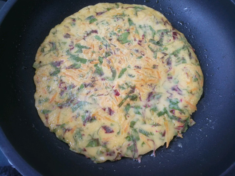 3 m&oacute;n ăn từ loại rau gi&uacute;p gan khỏe, bảo vệ tim: Rất rẻ lại mệnh danh l&agrave; "vi&ecirc;n hồng ngọc" trong c&aacute;c loại rau - Ảnh 21.