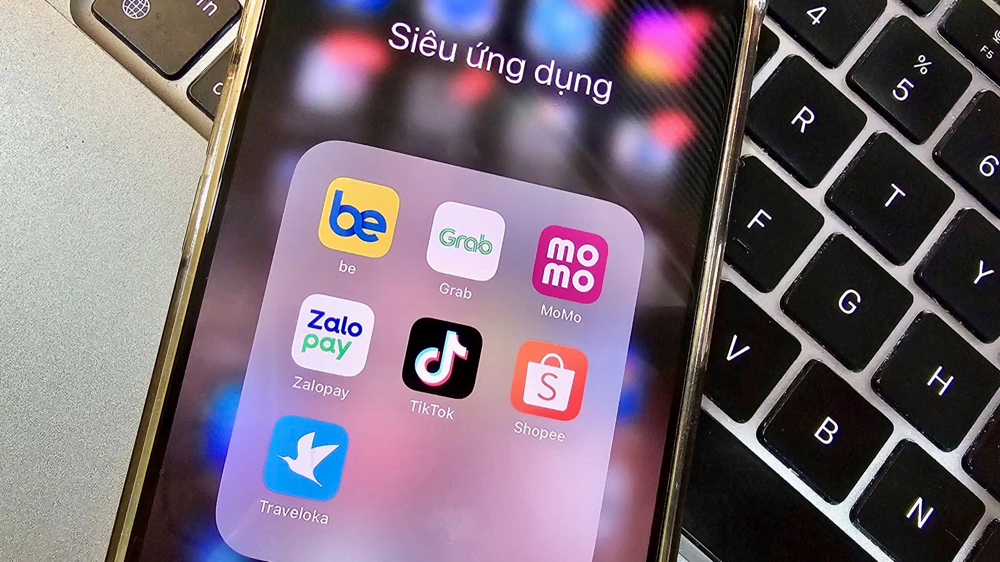 Grab không lọt top 3 siêu ứng dụng được người Việt sử dụng nhiều nhất: Dẫn đầu là một ví điện tử- Ảnh 1. Grab không lọt top 3 siêu ứng dụng được người Việt sử dụng nhiều nhất: Dẫn đầu là một ví điện tử- Ảnh 1.