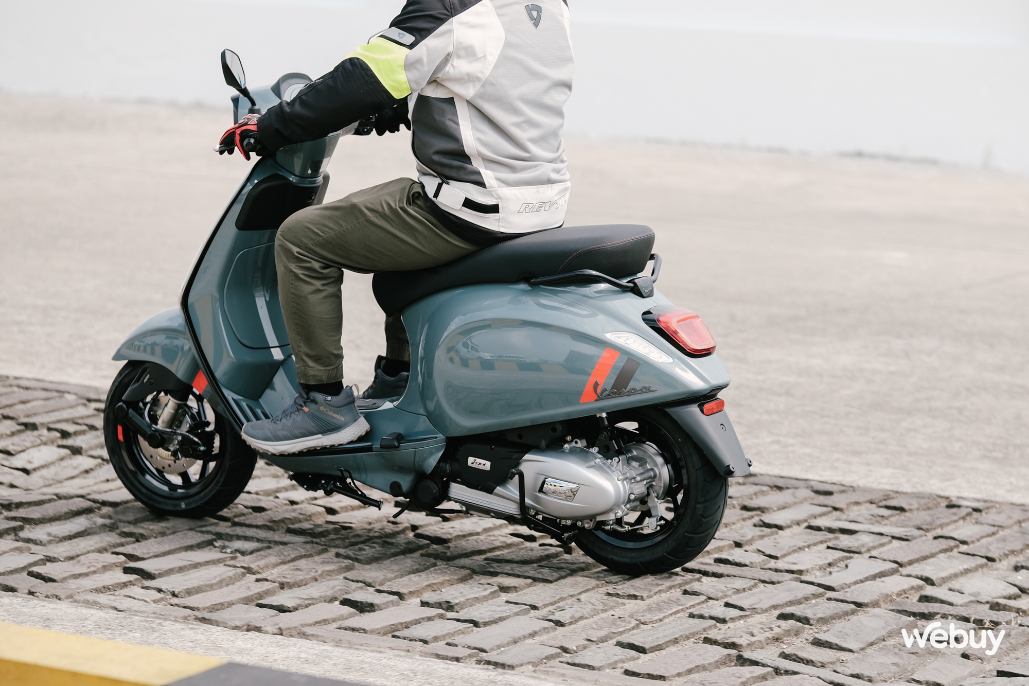 Ghé thăm nhà máy Piaggio top đầu thế giới, trải nghiệm xe: Vespa Primavera êm ái cho phái nữ, Sprint bốc mạnh cho người mê thể thao- Ảnh 22. Ghé thăm nhà máy Piaggio top đầu thế giới, trải nghiệm xe: Vespa Primavera êm ái cho phái nữ, Sprint bốc mạnh cho người mê thể thao- Ảnh 22.