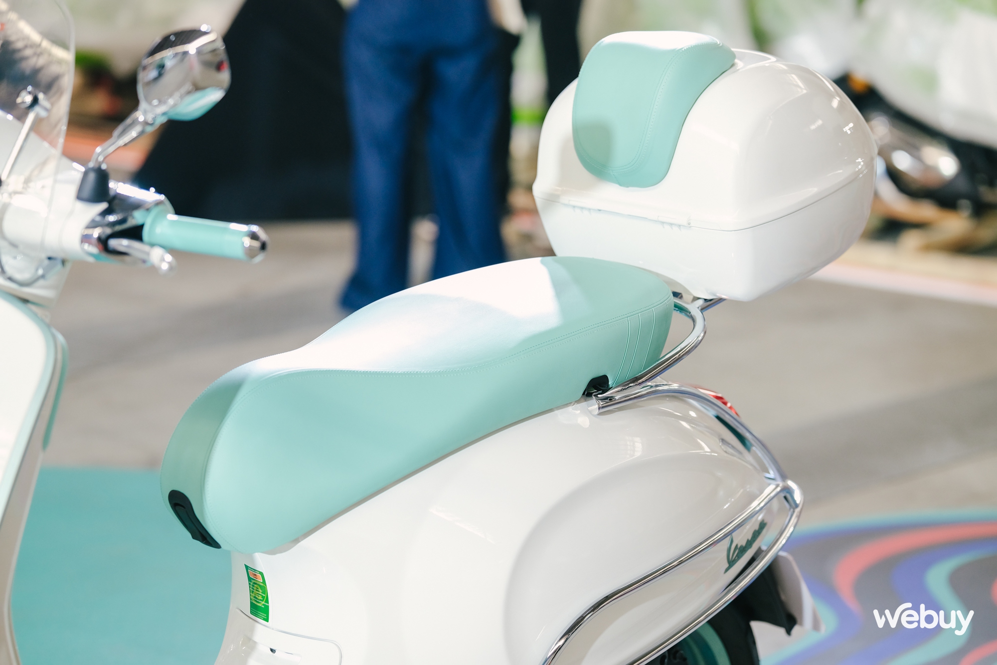 Ghé thăm nhà máy Piaggio top đầu thế giới, trải nghiệm xe: Vespa Primavera êm ái cho phái nữ, Sprint bốc mạnh cho người mê thể thao- Ảnh 7. Ghé thăm nhà máy Piaggio top đầu thế giới, trải nghiệm xe: Vespa Primavera êm ái cho phái nữ, Sprint bốc mạnh cho người mê thể thao- Ảnh 7.