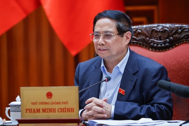 Thủ tướng yêu cầu nghiên cứu đề xuất đường sắt tốc độ cao của Vinspeed - Ảnh 1.