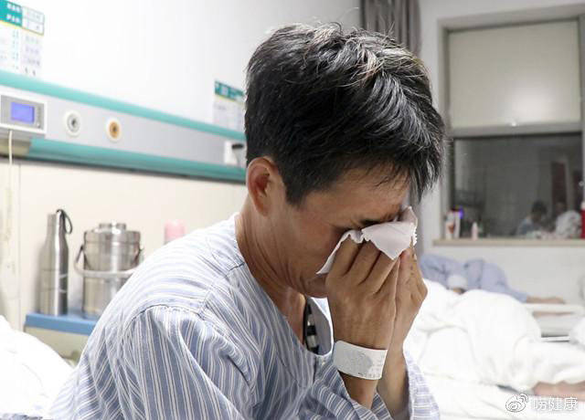 Người phụ nữ mắc ung thư dạ dày vì ngày nào cũng ăn đồ ăn tự nấu, chồng khóc hối hận: Lẽ ra tôi phải khuyên cô ấy sớm hơn- Ảnh 1.