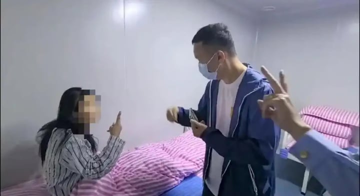 Đột kích ngôi làng bóc lột phụ nữ khuyết tật mang thai hộ - Ảnh 2.