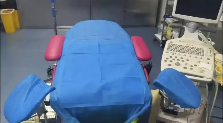 Đột kích ngôi làng bóc lột phụ nữ khuyết tật mang thai hộ - Ảnh 4.