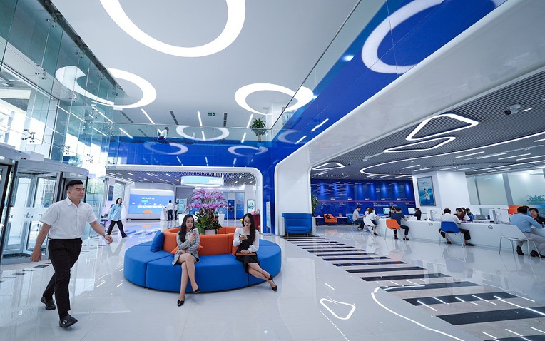 42 phòng giao dịch của Vietinbank, Sacombank, SCB bị "xóa sổ", chuyện gì đã xảy ra? - Ảnh 1.