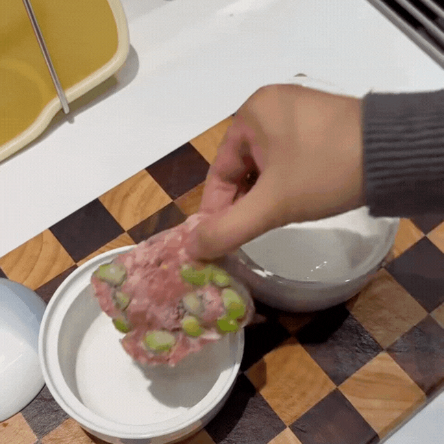 Trời nóng dễ làm thịt hỏng: Mẹ đảm chia sẻ cách chia nhỏ và cấp đông giúp tươi cả tuần, nấu lúc nào cũng tiện- Ảnh 8. Trời nóng dễ làm thịt hỏng: Mẹ đảm chia sẻ cách chia nhỏ và cấp đông giúp tươi cả tuần, nấu lúc nào cũng tiện- Ảnh 8.