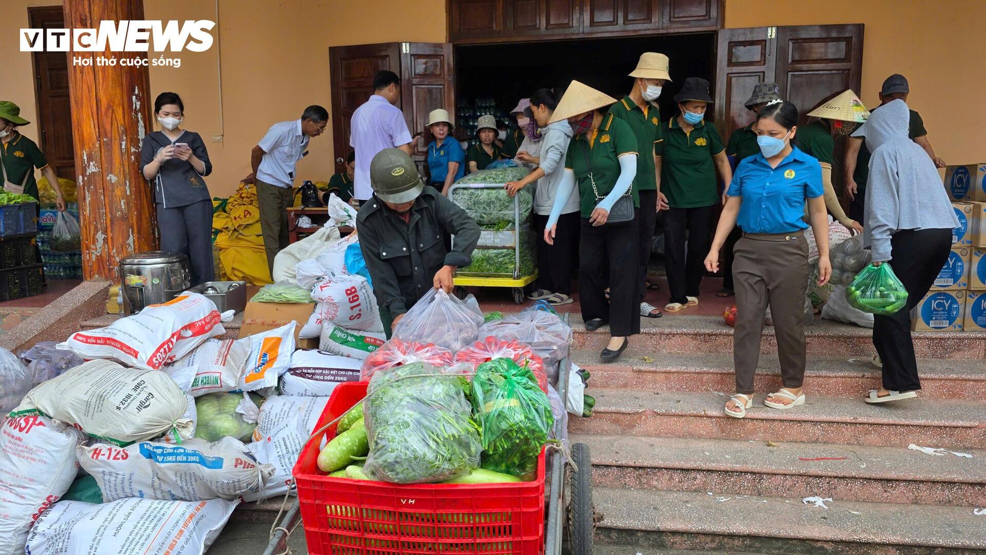 Chùa Phúc Sơn chuẩn bị 300 . 000 Suất ăn miễn phí cho phật tử chiêm bái xá lợi Phật - Ảnh 7.