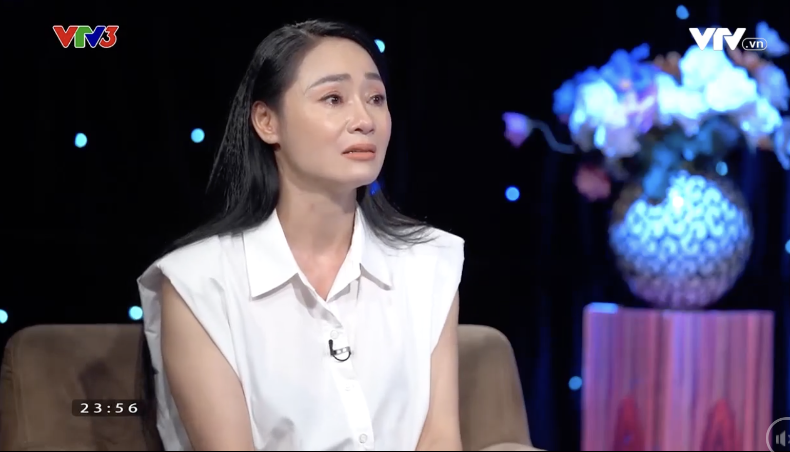 Mỹ nhân có đôi mắt buồn nhất Việt Nam: Trầm cảm suốt 13 năm, U50 mà body bén như thiếu nữ - Ảnh 3.