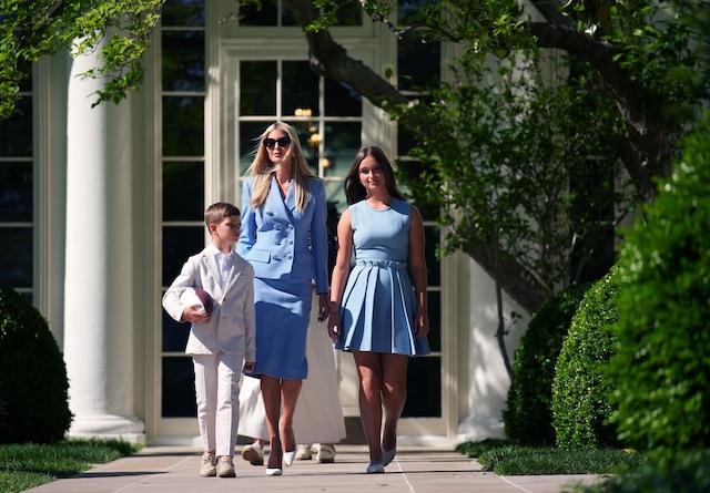 "Tiểu c&ocirc;ng ch&uacute;a Nh&agrave; Trắng" dạo n&agrave;y: Con g&aacute;i Ivanka Trump mỗi lần xuất hiện l&agrave; một lần tỏa s&aacute;ng- Ảnh 2.