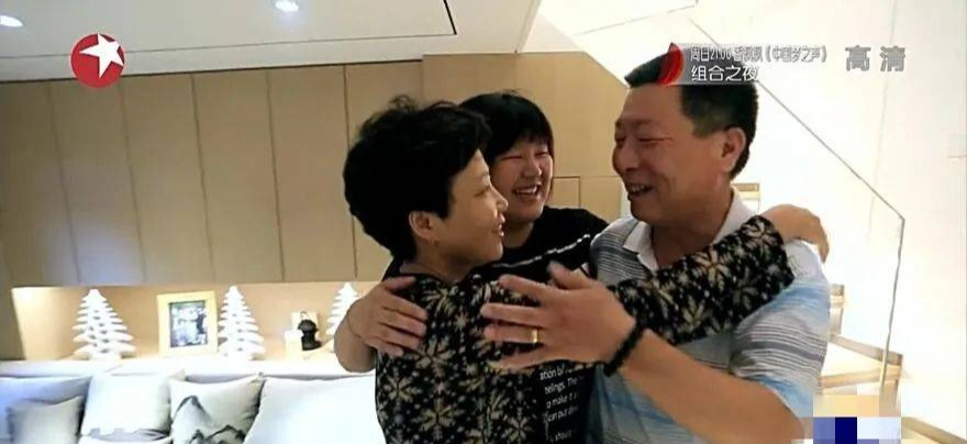 4 thành viên sống trong căn hộ 15m² phơi bày sự thật đáng sợ, diễn biến sau càng khiến người xem "nghẹt thở"! - Ảnh 9.