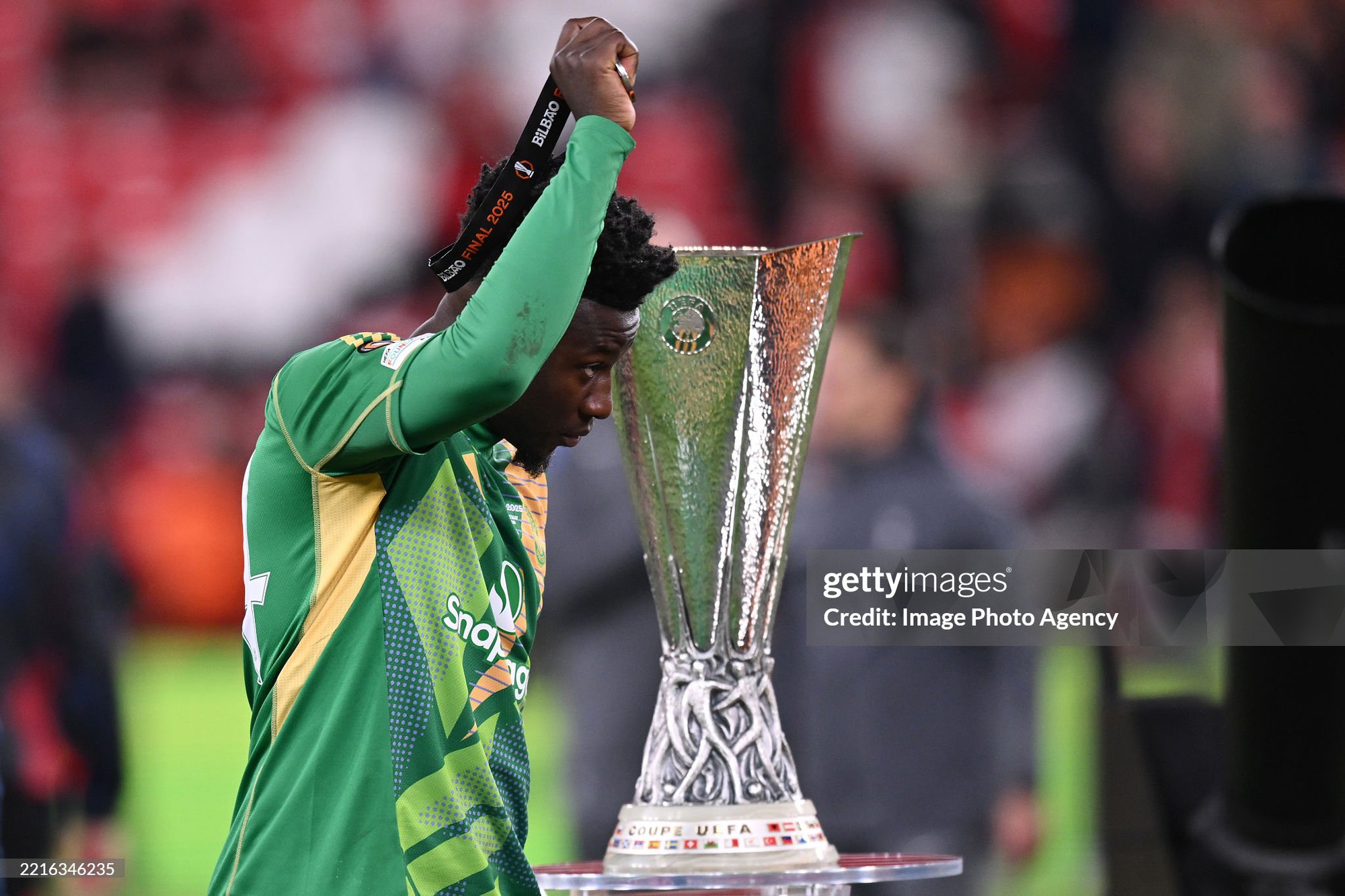 MU tan vỡ trước Tottenham, thủ môn Onana bị ám ảnh bởi “lời nguyền” thất bại 100% - Ảnh 2.