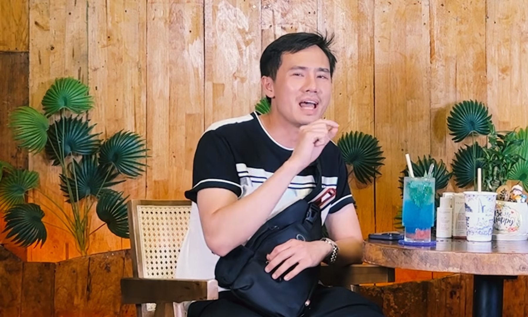 - Ảnh 1.