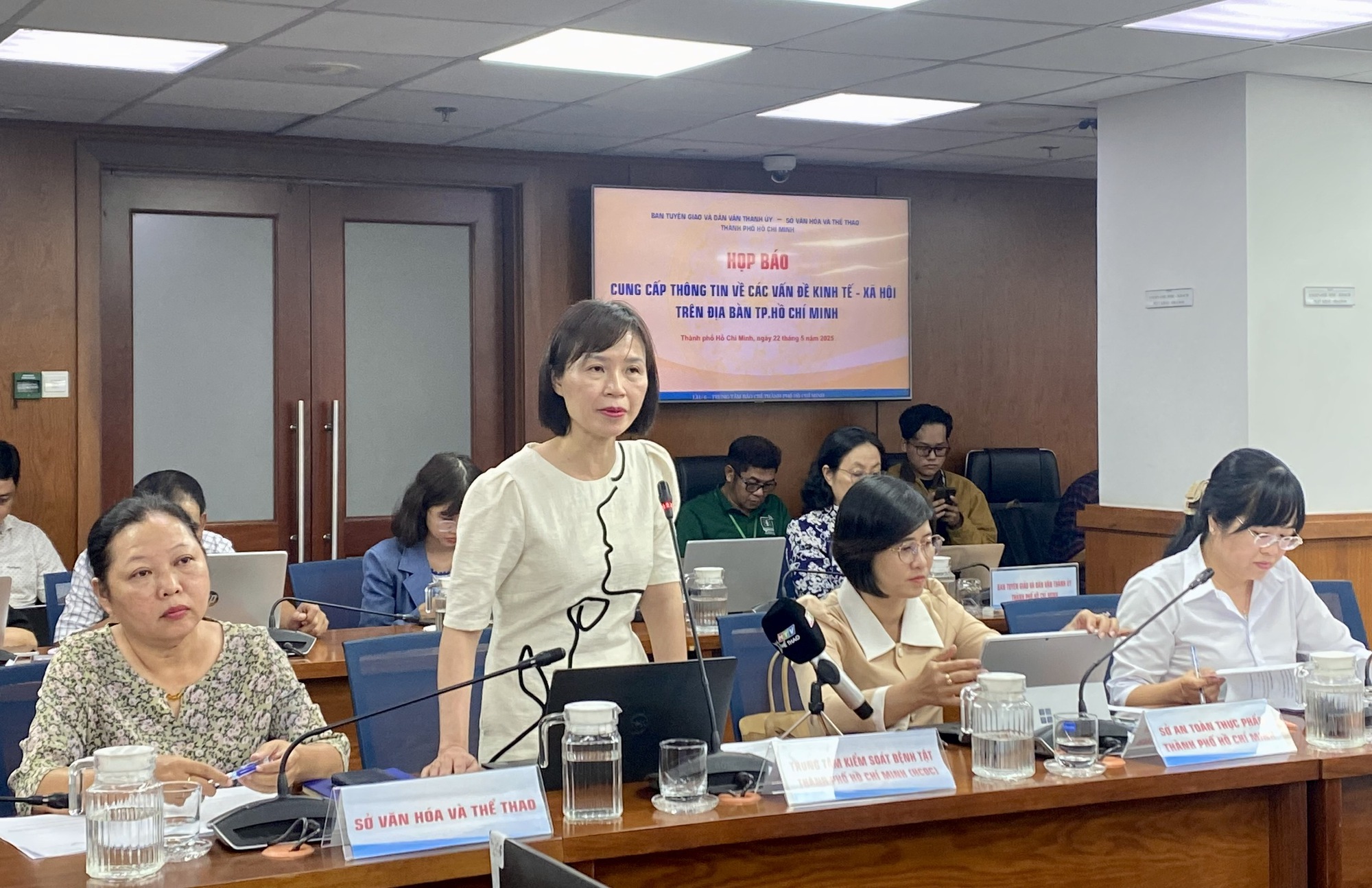 Thông tin mới nhất về tình hình dịch bệnh COVID-19 tại TP HCM- Ảnh 1.
