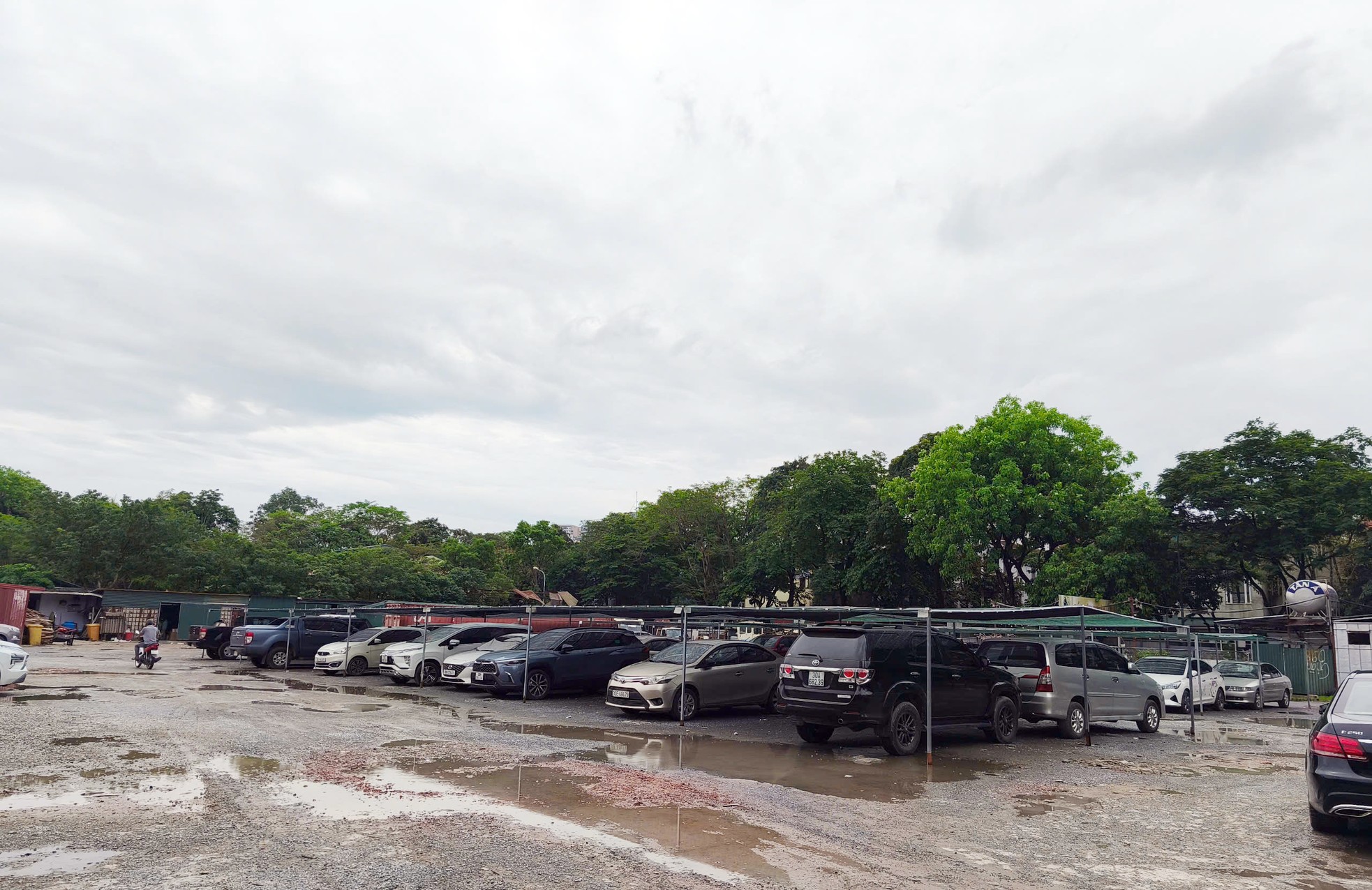 Nhận hối lộ Hoàng Liệt: Bí thư và cán bộ phường bị khởi tố vì tham nhũng - Ảnh 10.