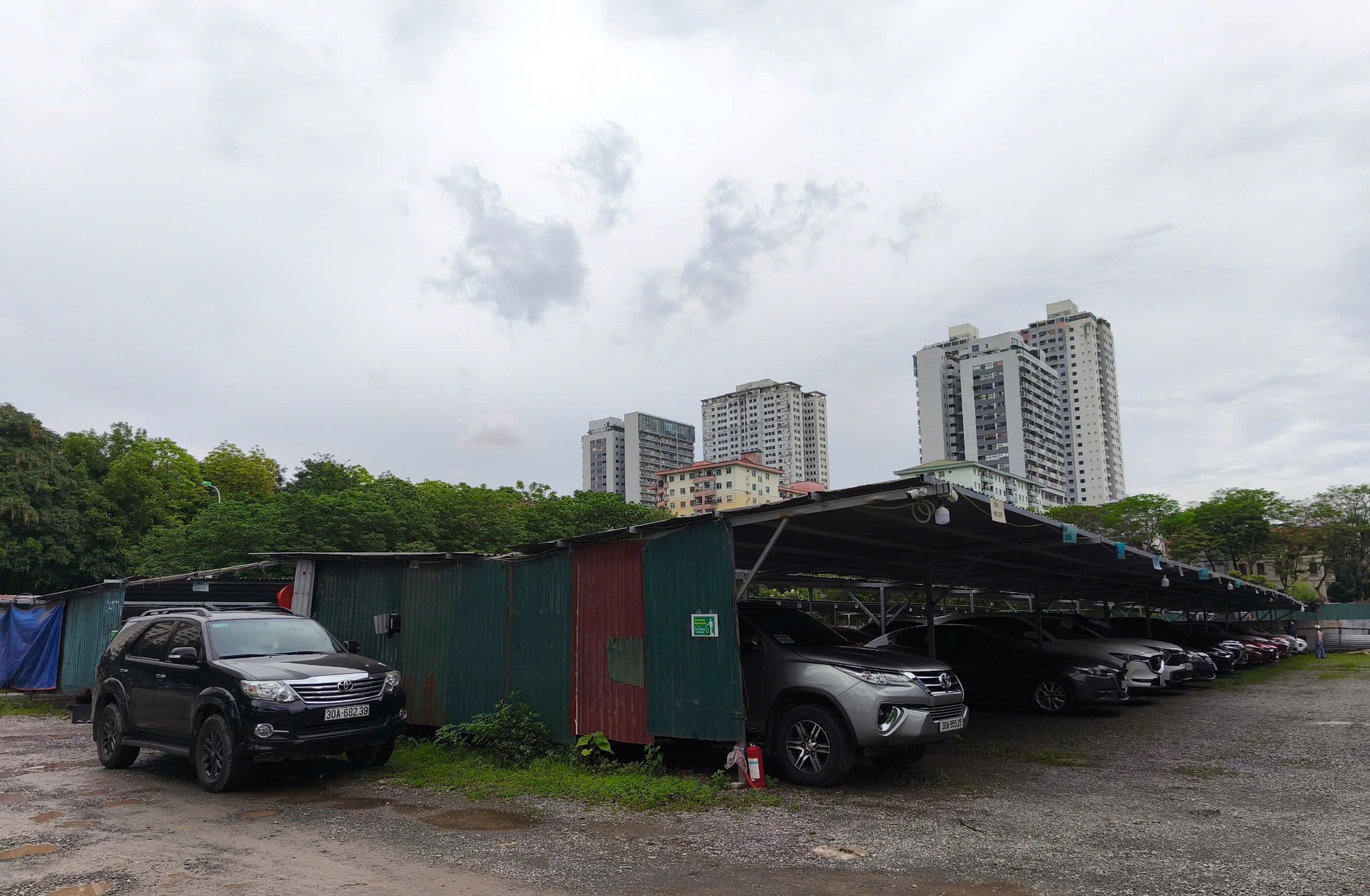 Nhận hối lộ Hoàng Liệt: Bí thư và cán bộ phường bị khởi tố vì tham nhũng - Ảnh 7.
