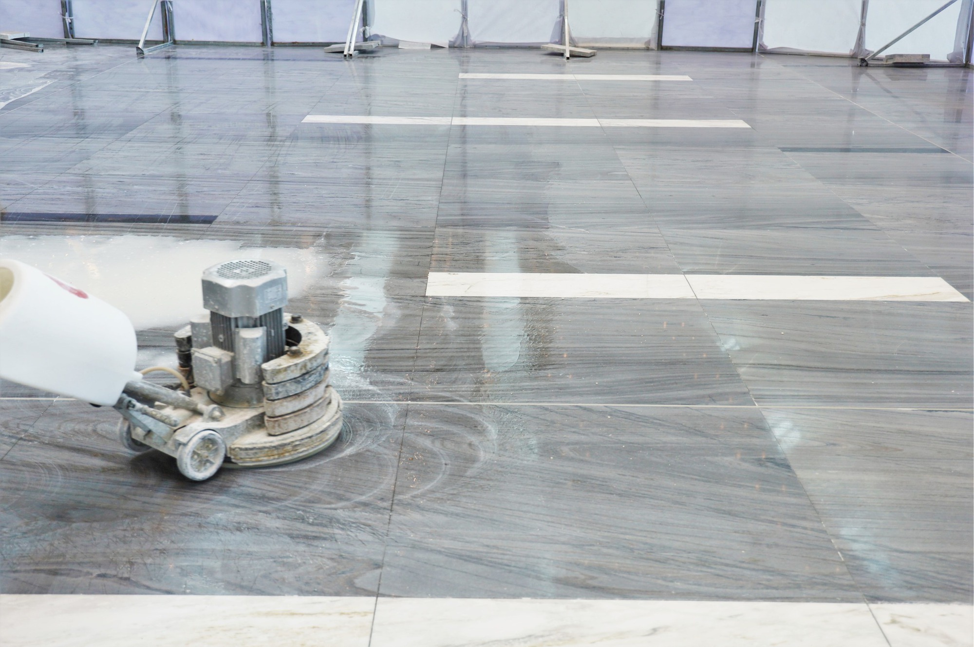 Cục hàng không yêu cầu khắc phục khiếm khuyết Nhà ga T3 Tân Sơn Nhất - Ảnh 4. Cục hàng không yêu cầu khắc phục khiếm khuyết Nhà ga T3 Tân Sơn Nhất - Ảnh 4.