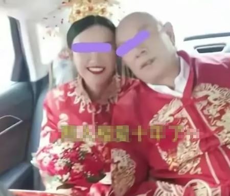 C&ocirc; g&aacute;i 25 tuổi cưới chồng 60 tuổi, bố mẹ kh&oacute;c như mưa khi đi đưa d&acirc;u- Ảnh 2.