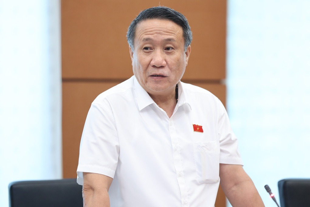 Đại biểu Quốc hội cảnh báo rủi ro khi đầu tư vàng: Lỗ hàng trăm triệu trong vài ngày - Ảnh 1. Đại biểu Quốc hội cảnh báo rủi ro khi đầu tư vàng: Lỗ hàng trăm triệu trong vài ngày - Ảnh 1.