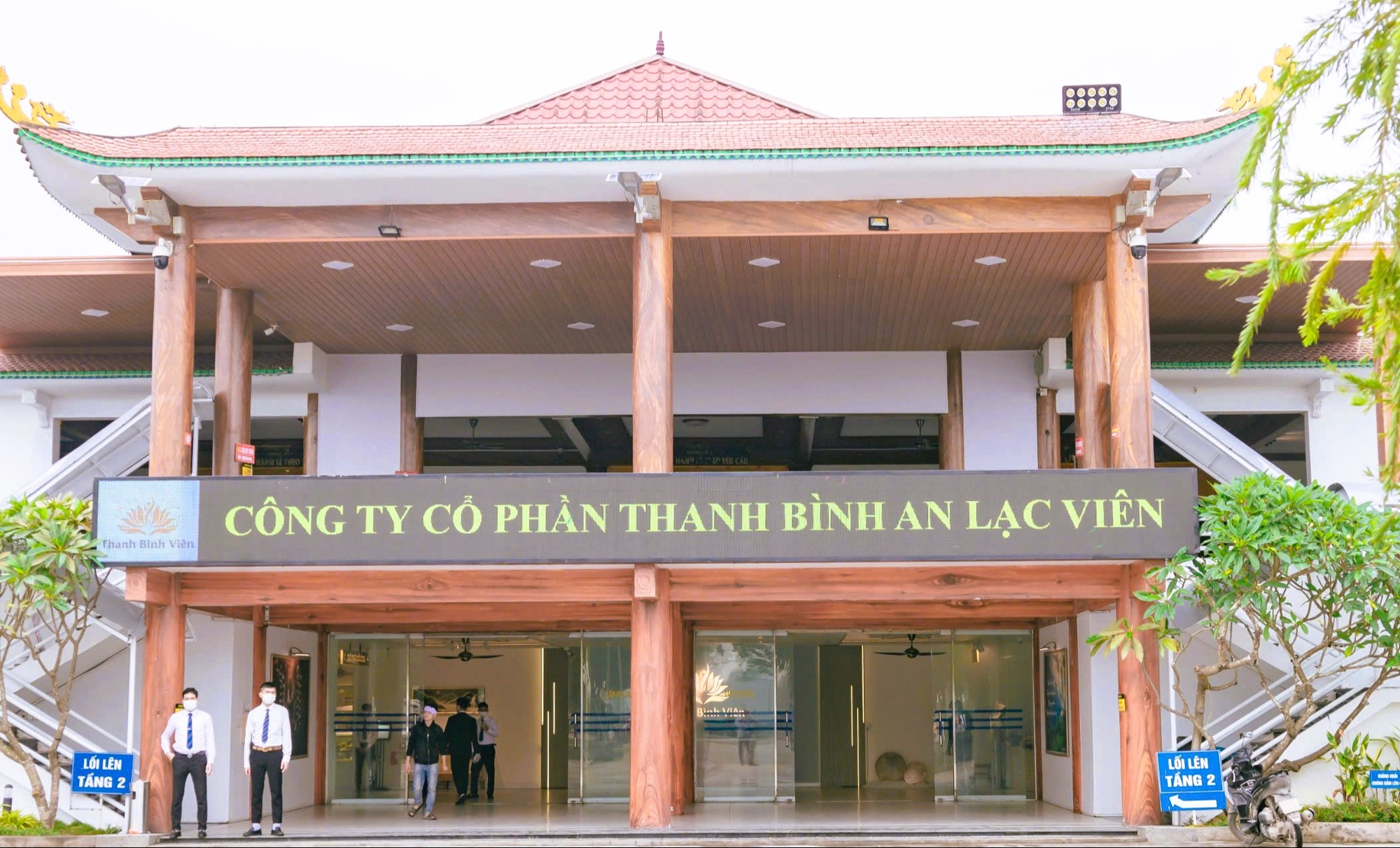 Công ty Thanh Bình An Lạc Viên bị phạt 11 tỉ đồng vì chặt chém dịch vụ hỏa táng - Ảnh 1.