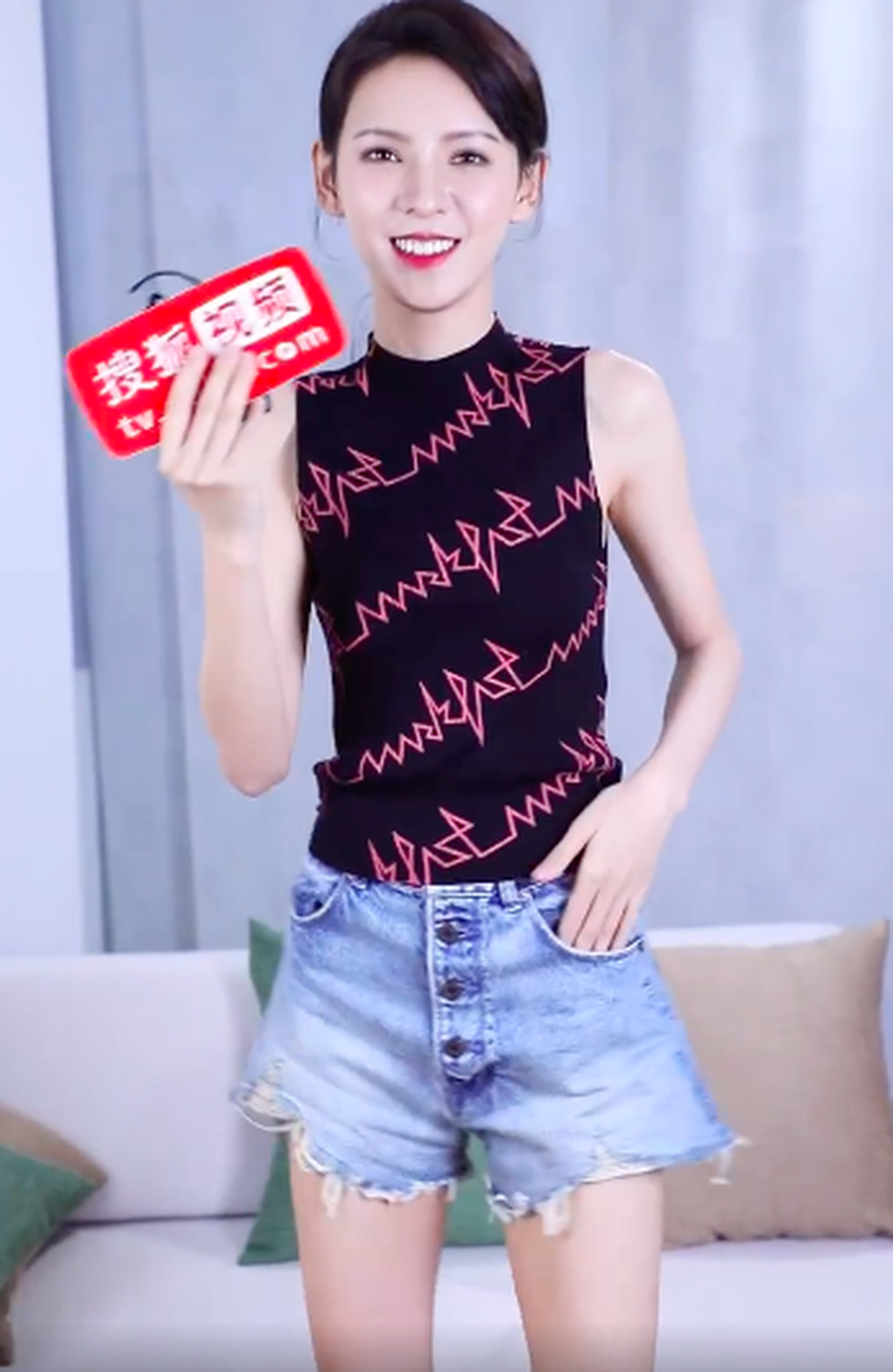 Mỹ nh&acirc;n được v&iacute; như "b&uacute;p b&ecirc; sống", từng ngồi ăn cũng g&acirc;y sốt nay &eacute;p c&acirc;n gầy đ&aacute;ng b&aacute;o động- Ảnh 11.