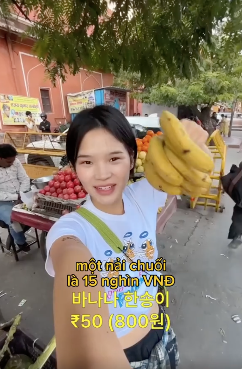 Đi Ấn Độ một mình, cô gái tiết lộ bảng giá "không tưởng": 6k/chai nước 1 lít, 15k/nải chuối, sốc nhất là giá tàu điện - Ảnh 9. Đi Ấn Độ một mình, cô gái tiết lộ bảng giá "không tưởng": 6k/chai nước 1 lít, 15k/nải chuối, sốc nhất là giá tàu điện - Ảnh 9.