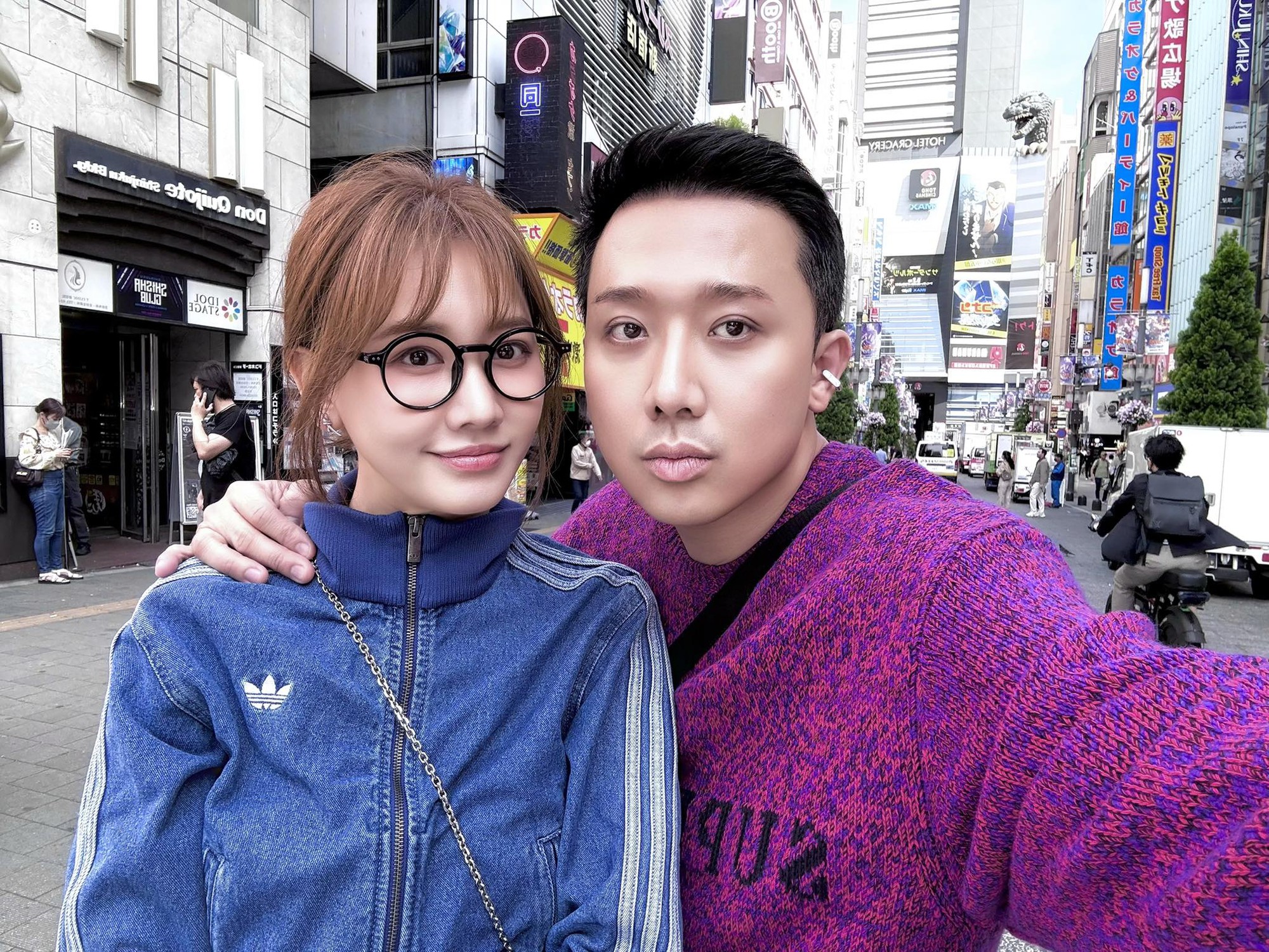 Cặp đôi sao hạng A cưới khiến cả showbiz giật mình, sau gần 10 năm vẫn loay hoay với 1 tin đồn - Ảnh 5. Cặp đôi sao hạng A cưới khiến cả showbiz giật mình, sau gần 10 năm vẫn loay hoay với 1 tin đồn - Ảnh 5.