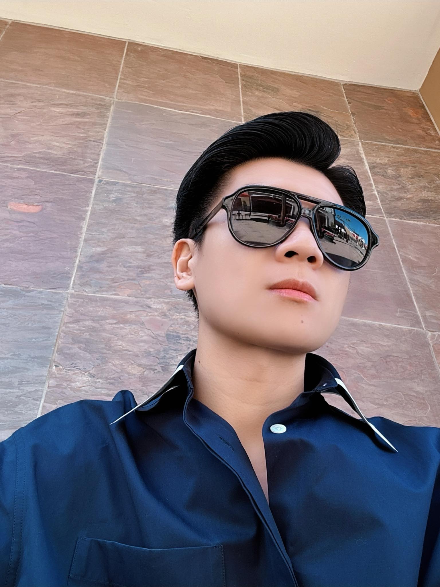 2 thiếu gia nhà bầu Hiển: Anh làm "bố đơn thân nghìn tỷ", em ngọt ngào bên Hoa hậu Đỗ Mỹ Linh - Ảnh 6. 2 thiếu gia nhà bầu Hiển: Anh làm "bố đơn thân nghìn tỷ", em ngọt ngào bên Hoa hậu Đỗ Mỹ Linh - Ảnh 6.
