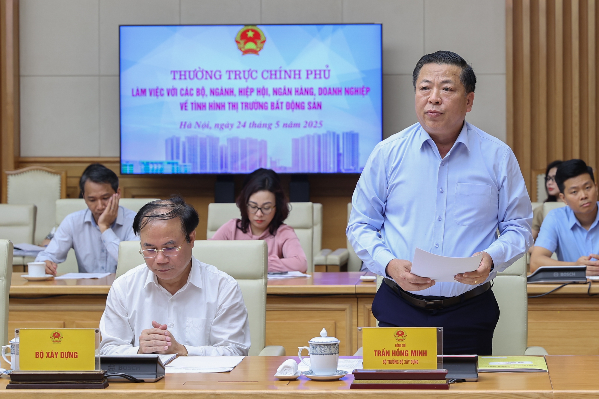 Họp với lãnh đạo Vingroup, Sungroup... Thủ tướng yêu cầu đảm bảo để mọi người dân Việt Nam đều có một thứ- Ảnh 2.