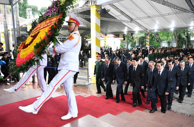 Lễ viếng nguyên Chủ tịch nước Trần Đức Lương - Ảnh 47.