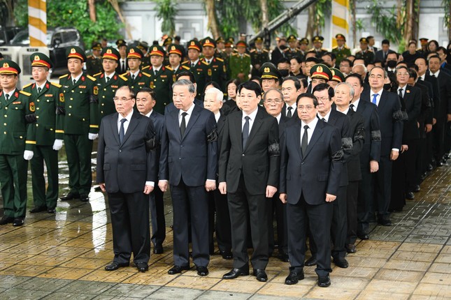 Lễ viếng nguyên Chủ tịch nước Trần Đức Lương - Ảnh 49.