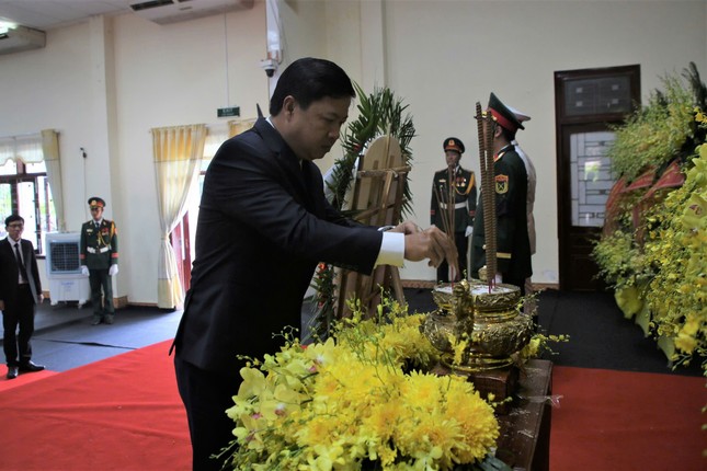 Lễ viếng nguyên Chủ tịch nước Trần Đức Lương - Ảnh 13.