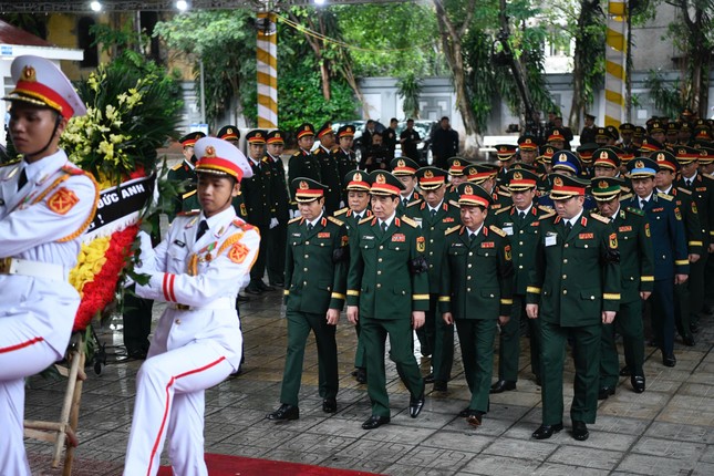 Lễ viếng nguyên Chủ tịch nước Trần Đức Lương - Ảnh 35.