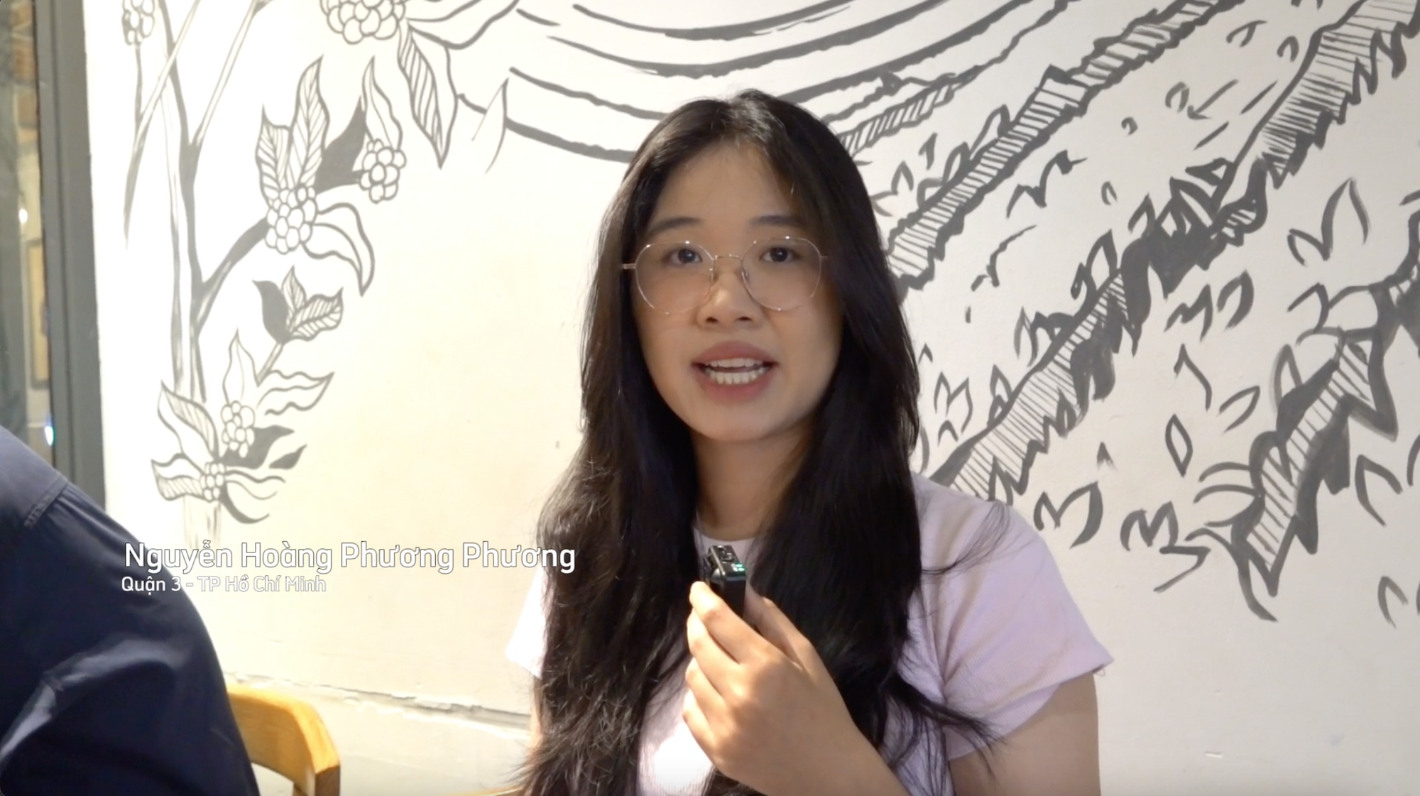 Thông tin mới về việc The Coffee House bịt ổ điện, bị cho là